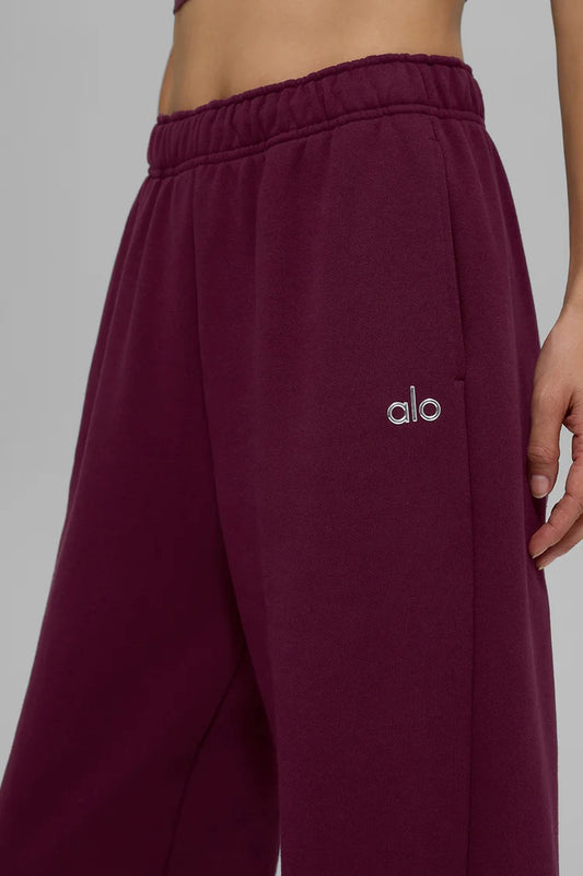 Straight Leg Sweatpant