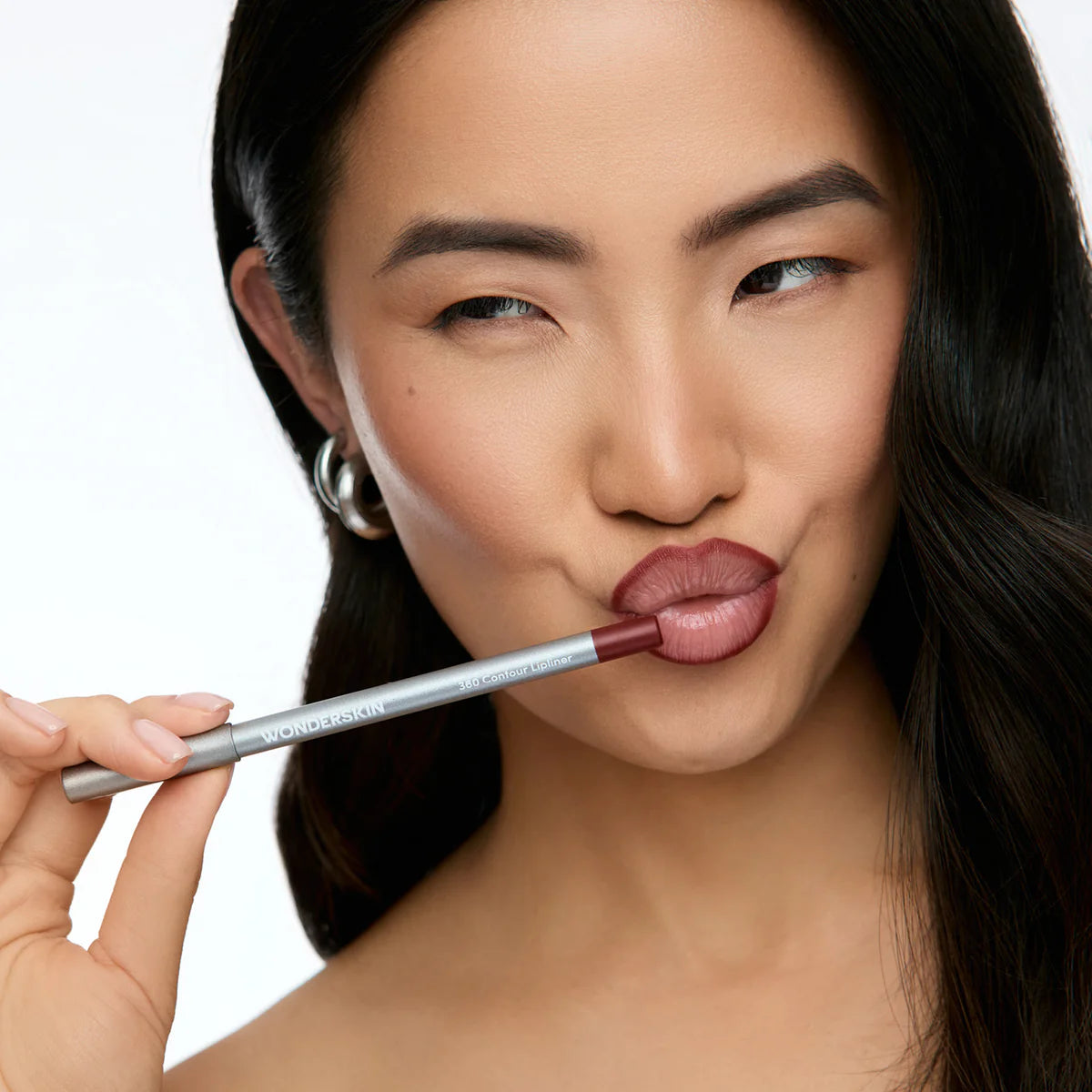 360 Contour Lipliner
