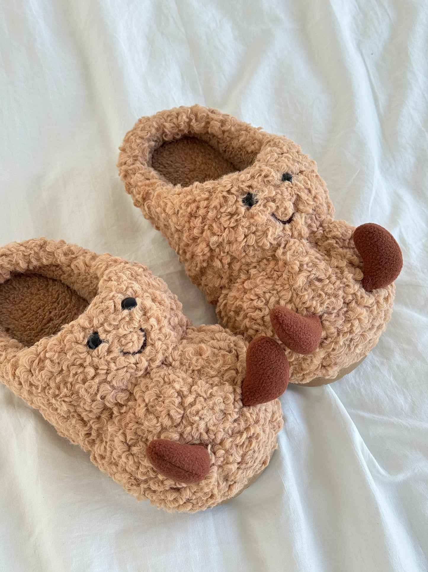 Jellykitty Fuzzy Scuff Slippers